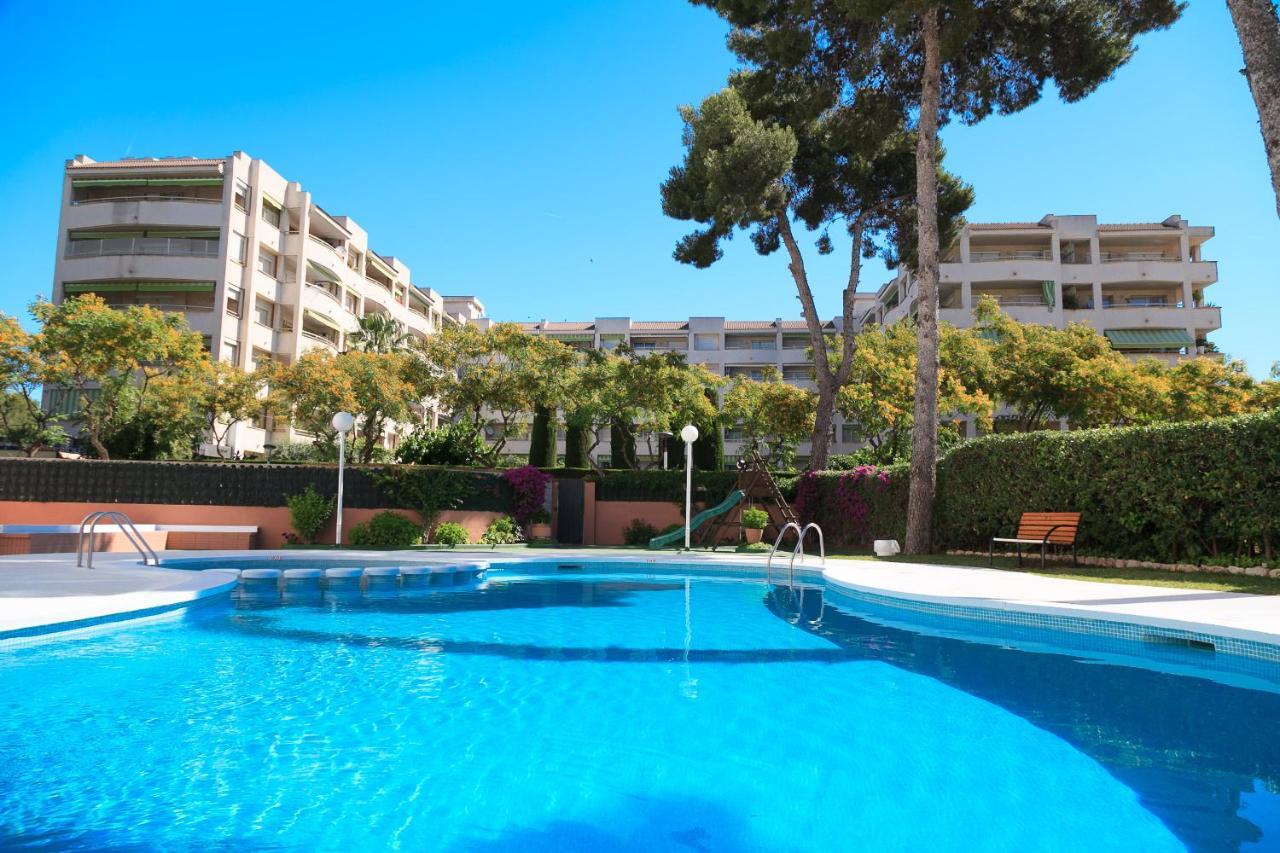Uhc Buigas Luz Apartments Салоу Экстерьер фото