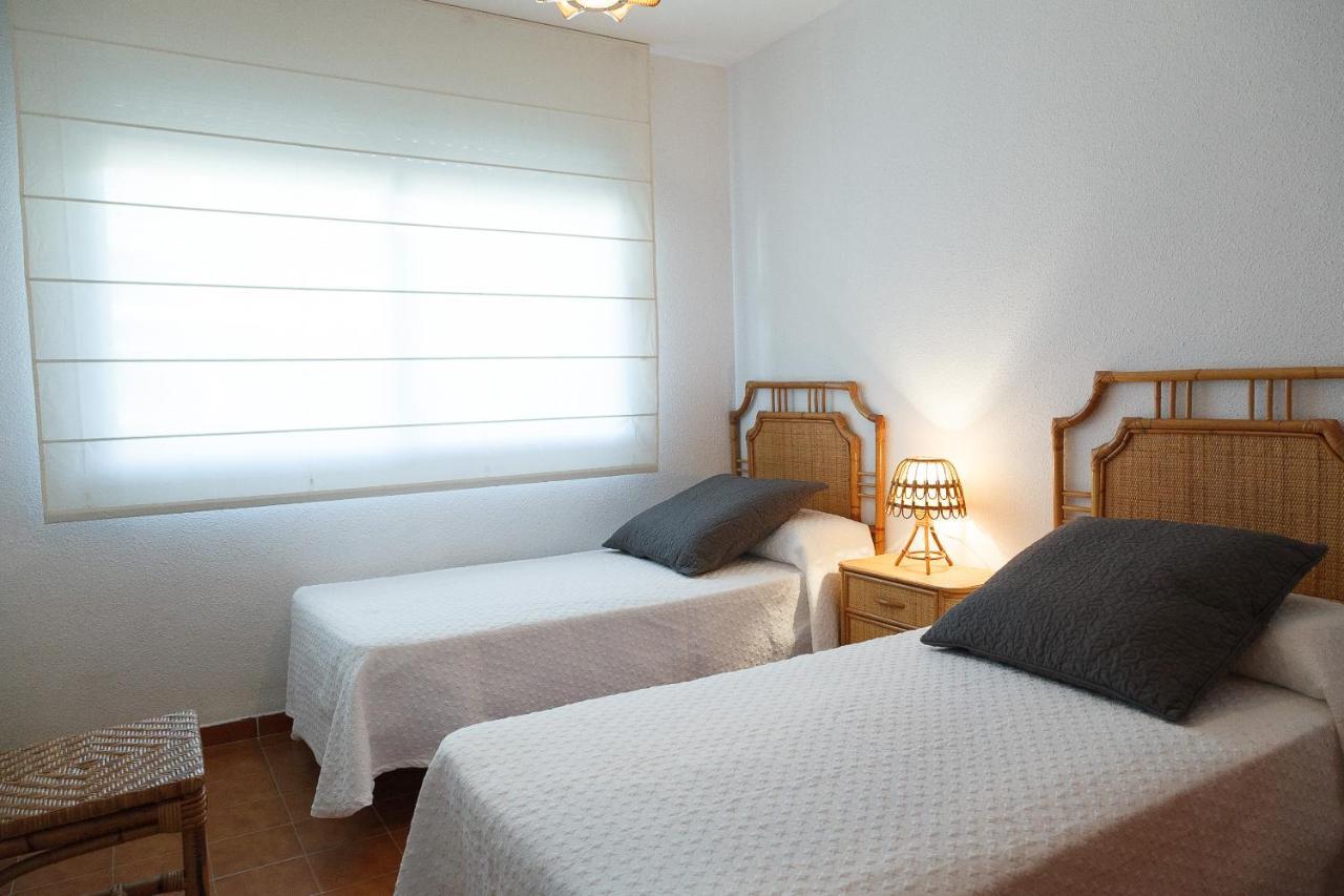 Uhc Buigas Luz Apartments Салоу Экстерьер фото